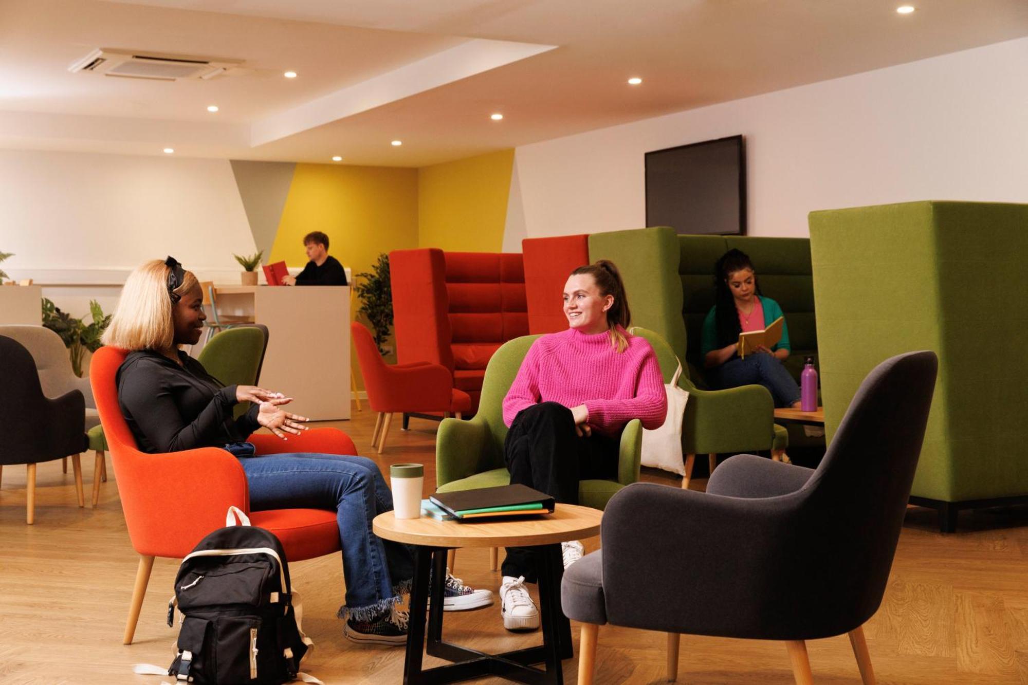 Unite Students - Salisbury Court Apartment Edinburgh Exterior photo